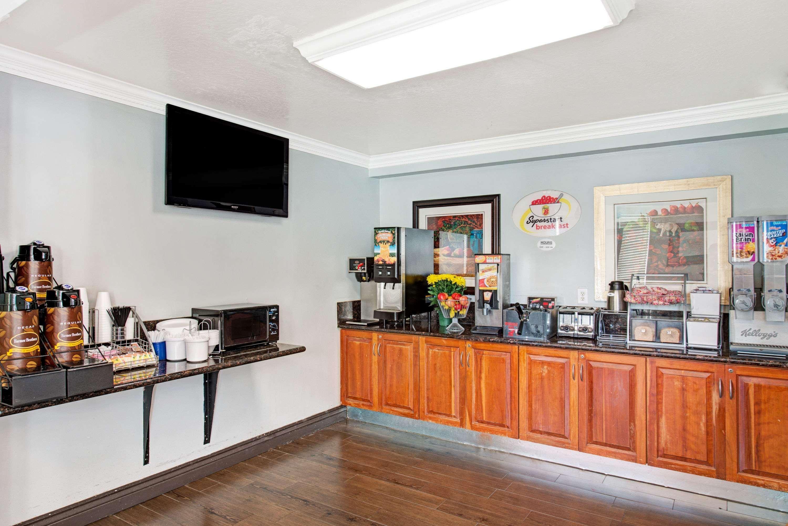Super 8 By Wyndham Sacramento/Florin Rd Otel Freeport Dış mekan fotoğraf